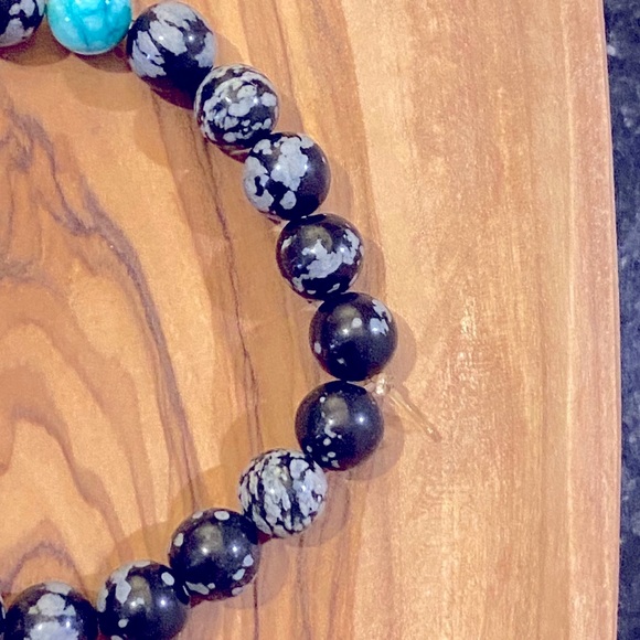 *NEW* Black/Gray Agate + Green Agate 8mm Bead Bracelet - Picture 2 of 2